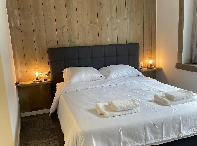 Prachtige Kamer In Centrum Brugge Met Badkamer !