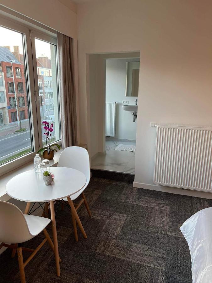 Prachtige In Centrum Met Badkamer ! Apartamento Brujas